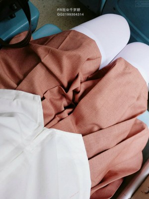 千岁娇 - 公交车露出_020