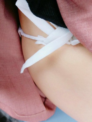 千岁娇 - 公交车露出_025