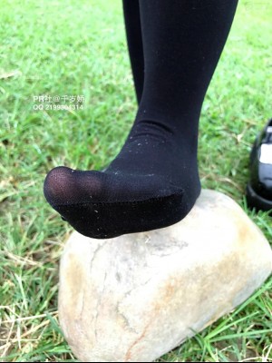 千岁娇 - 野外JK黑丝_018