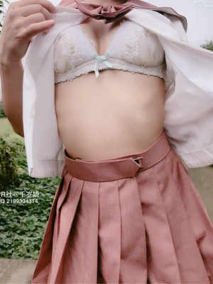 千岁娇 - 野外JK黑丝_019