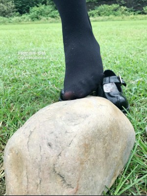 千岁娇 - 野外JK黑丝_036