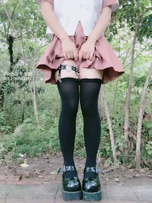 千岁娇 - 野外JK黑丝_042