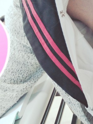 安久奈白 - 教室露出_009