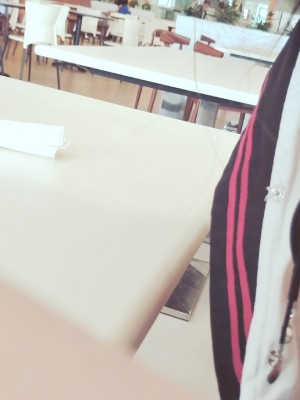 安久奈白 - 教室露出_043