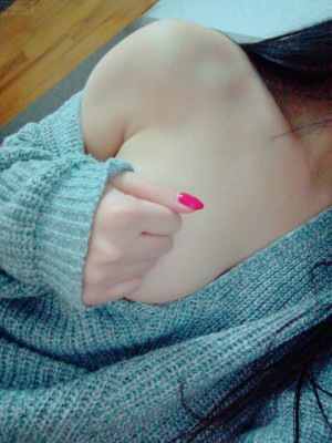 安久奈白 - 毛衣_002