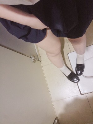 三寸萝莉 - 周末停车场_0004