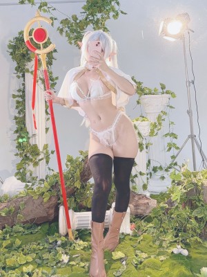 Umeko J - Frieren_100