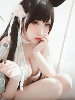 [貓田聖奈奈 (桃之啾啾)] 爱宕泳装 盛夏进行曲_03