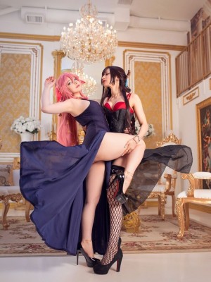 Mikomi Hokina & Yuzu Pyon – Yae Miko Dress & Beidou Dress_04
