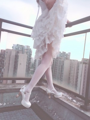 JK邪魔暖暖 - 白色连衣裙_004