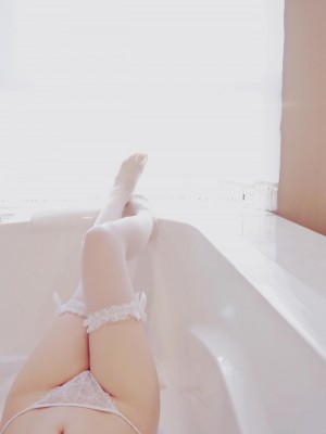 JK邪魔暖暖 - 白色浴袍_023