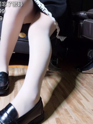 三寸萝莉 - 白丝_048