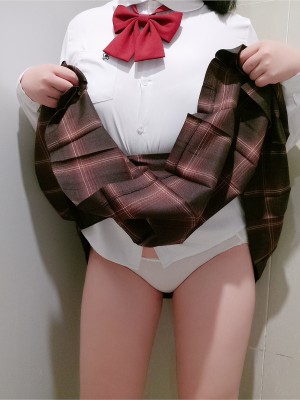 三寸萝莉 - 男厕肉丝_021