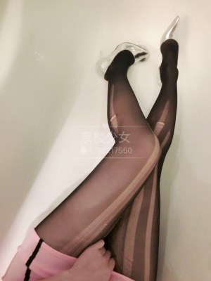 香草少女m(九尾狐狸m) - 撕开黑丝_021