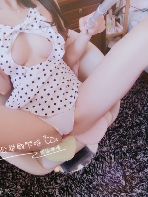 原来是茜公举殿下 - 白点上衣_002