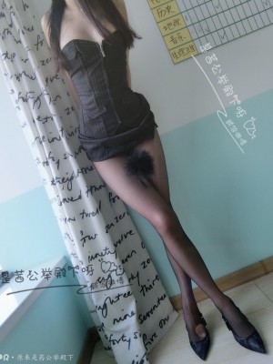 原来是茜公举殿下 - 黑丝教师_024