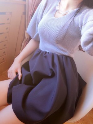 原来是茜公举殿下 - 裙下肉丝_010