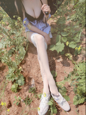 原来是茜公举殿下 - 田野白丝_024