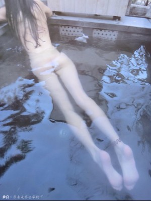 原来是茜公举殿下 - 泳衣戏水_025