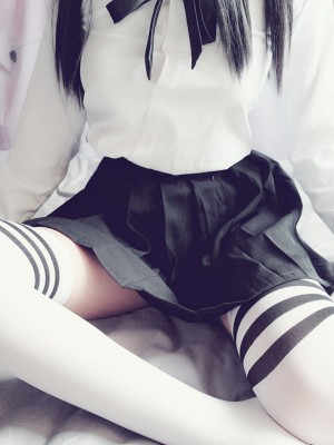 千舞樱落 - 白衫白袜_008