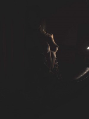 柚木(yuzuki) - 黑色睡衣_004