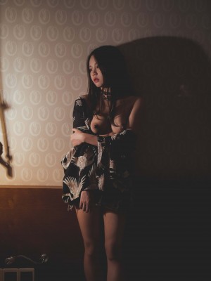 柚木(yuzuki) - 黑色睡衣_006