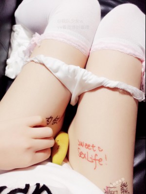 弱气乙女(御宅猫娘 舰队少女w) - 玩弄香蕉_011