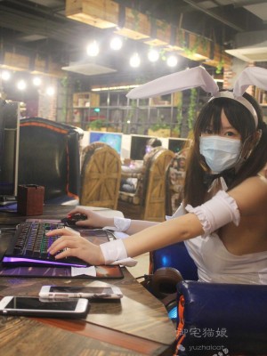 弱气乙女(御宅猫娘 舰队少女w) - 网吧兔女郎_007