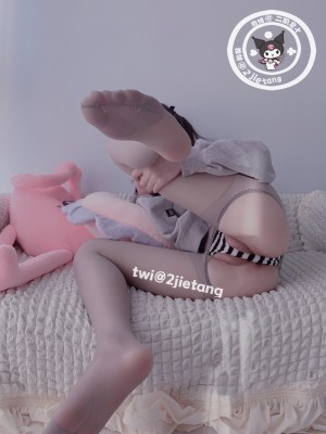 二阶堂(宅绘子) - 灰色外套_062