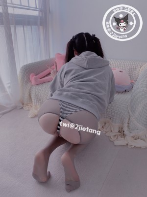 二阶堂(宅绘子) - 灰色外套_095