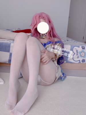 二阶堂(宅绘子) - 萨勒芬妮_002