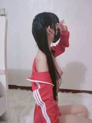 沈娇娇(甜美小娇妾) - 七三款红色运动服_015