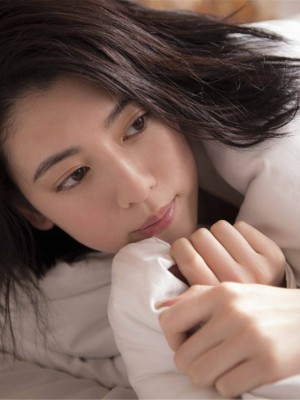 三吉彩花 - Beyond the Sky_41P