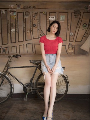 三吉彩花 - Beyond the Sky_11P