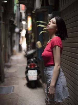 三吉彩花 - Beyond the Sky_15P