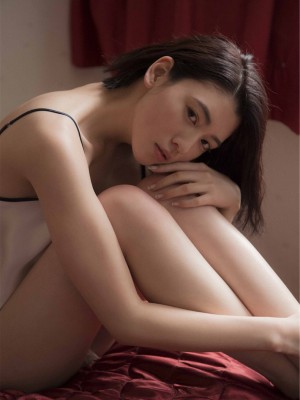 三吉彩花 - Beyond the Sky_27P