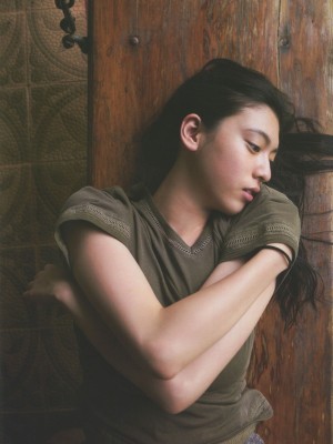 三吉彩花 - わたし_044P