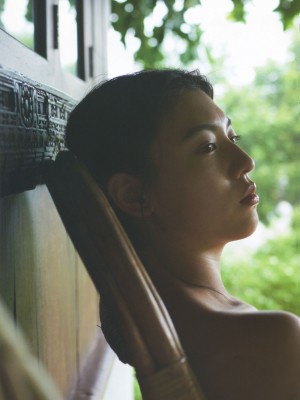 三吉彩花 - わたし_052P