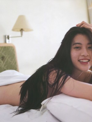 三吉彩花 - わたし_084P