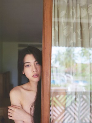 三吉彩花 - わたし_091P