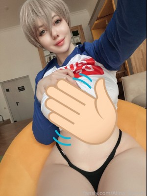 Alina Becker - Uzaki-chan_17