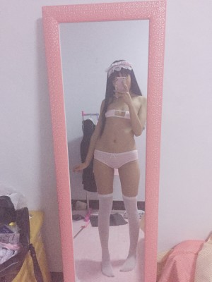 水酱是胖企鹅 - 镜中少女_032