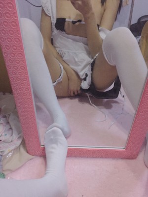 水酱是胖企鹅 - 女仆_023