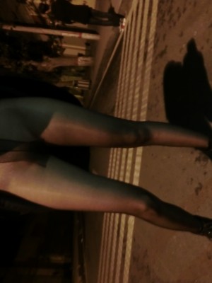 水酱是胖企鹅 - 夜晚路边_010