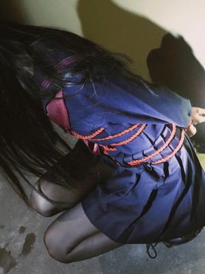 水酱是胖企鹅 - 夜晚路边_013