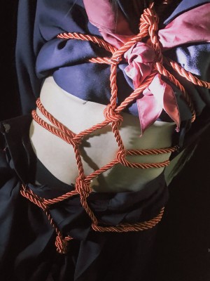 水酱是胖企鹅 - 夜晚路边_023