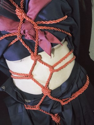 水酱是胖企鹅 - 夜晚路边_024