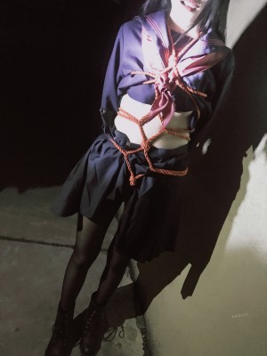 水酱是胖企鹅 - 夜晚路边_029