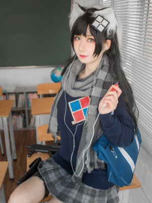 izumi泉桃子 - 少女前线95式_25