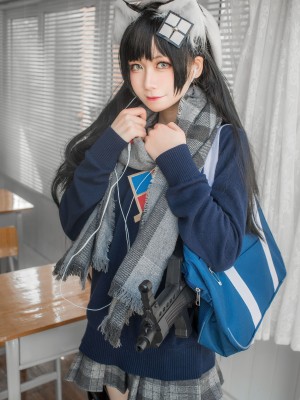 izumi泉桃子 - 少女前线95式_37